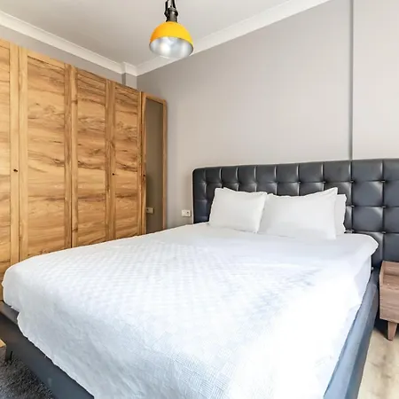 Daire Furnished Cozy Flat Near Metrocity In Sisli